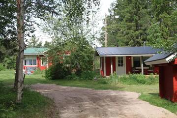 Фото номера Коттедж с 1 спальней Дома для отпуска Puolukkamaan Pirtit Cottages г. Lampsijärvi 13